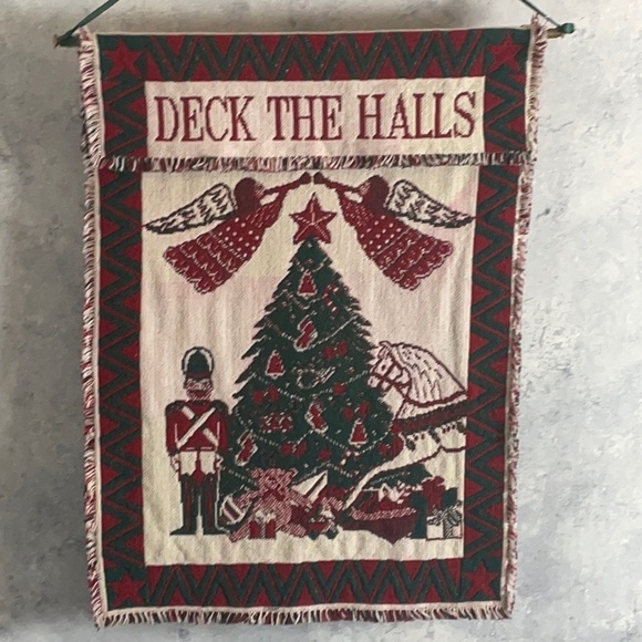 VINTAGE 1996 Deck the Halls Tapestry Bar not included - Picture 2 of 10
